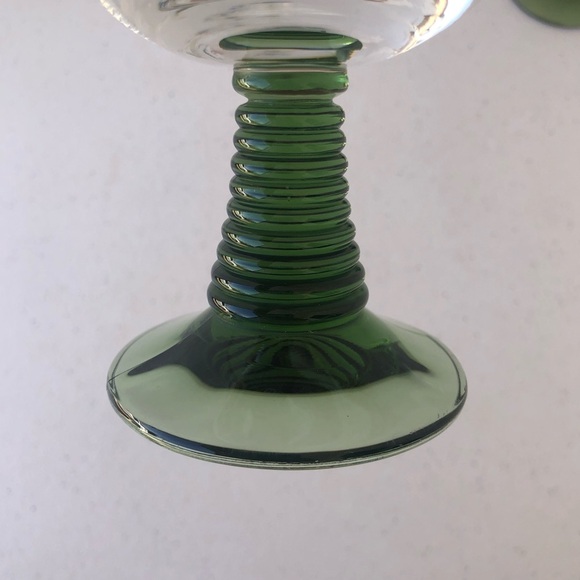 Vintage Green Beehive Wine Goblets Set of 4 - Picture 2 of 9
